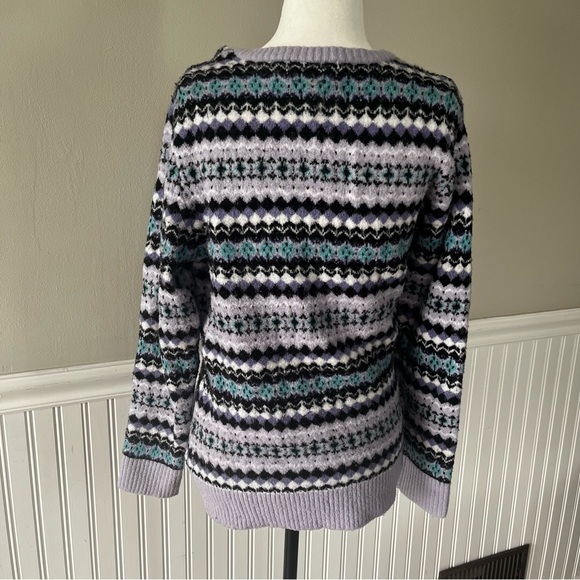 Christmas / Ski Lodge / Knit Patterned Vneck sweater - Picture 2 of 4